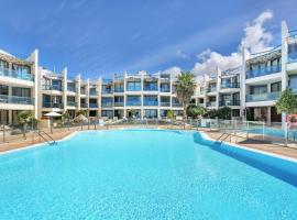 Oceanfront Apartment With Pool, hotell sihtkohas Cotillo