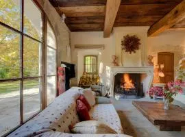 Mas Des Cigales et Roulotte Lambesc