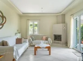 Elia apartment kanali