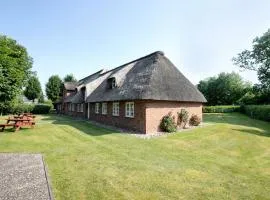Friesisches Reetdachferienhaus