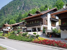 Residence Bonetti, hotel a Rabbi