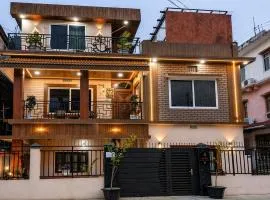 Omnia Luxe Villa