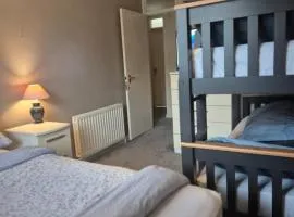 Three bed house with garden