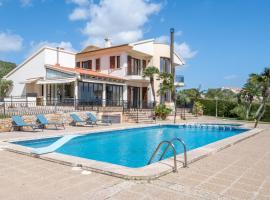 Villas2meet Na Penyal 7, Hotel in Cala Millor