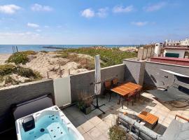 Marco's House, hotell i Focene