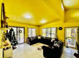 House of happiness & blessing, hotel a Siusega