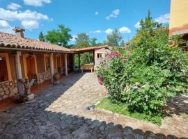 Mansió De La Plata, Hotel in Peñacaballera