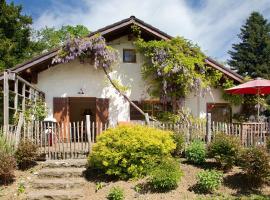 Ferienhaus Auszeithaus: Zell şehrinde bir otel