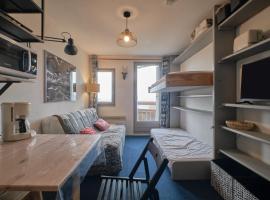 Studio Gaelle, hotel i Les Adrets