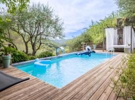 Cottage Provençal piscine et spa, hotel v destinácii Colomars