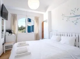 Livadia Seaside Studios 8