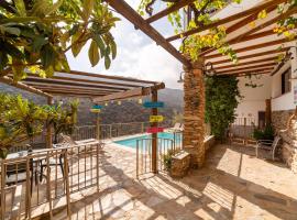 Picachico, hotel a Laroya