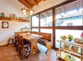 Casa Bruna - 100m dal Lago Maggiore, khách sạn ở  Monvalle 