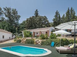 Finca El Porvenir, hotel a El Gastor