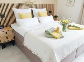 Getaway Apartment mit Balkon - Ruhiges Business-Apartment - Messe DUS & Airport