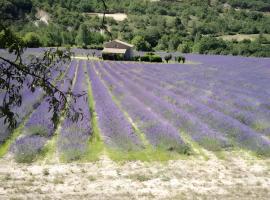 Camping Sainte-Jalle, Hotel in Sainte-Jalle