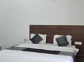 Baga river side hotel ocean, hotel en Arpora