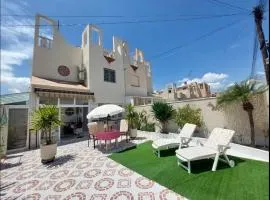 R-15 Large Holiday House