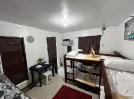 Budget Stay in Cebu Transient Room with WiFi, Netflix, AC & Free Parking Up to 8 Guests