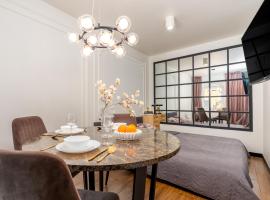 7apartments przy Termach Cieplickich، فندق في يلينيا غورا