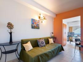Casa Vento Dorato - 3 min from the beach โรงแรมในคิโอตาริ