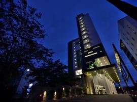 Whiz Hotel Sudirman Pekanbaru, hotel near Sultan Syarif Kasim II International Airport - PKU, Pekanbaru