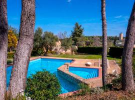 Magnolia bliss Calm & Cozy Villa, Sani, hotel i Sani Beach