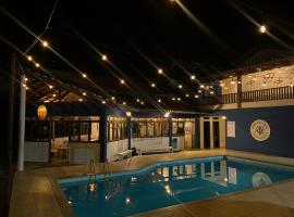 Hotel Vale Verde Coroa Vermelha, khách sạn ở Santa Cruz Cabrália