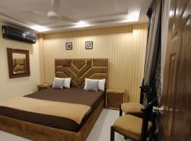 Modern Elite stays in Bahria Town Lahore, hotel i Lahore