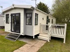 Sylvia's Sunrise Caravan Skegness Southview