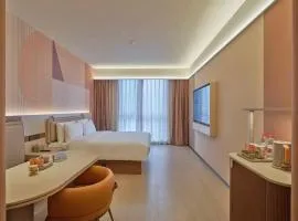 Orange Hotel Shanghai Gucun Park Metro Station