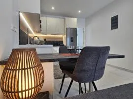 Elisia City Apartment