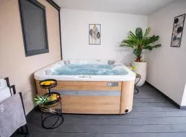 Mobile home Aria with jacuzzi