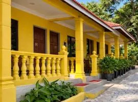 Fiqthya Chalet & Cafe