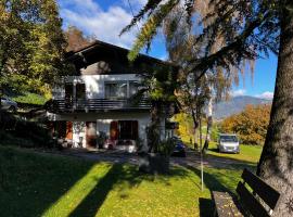 Ferienwohnung Burgfrieden Brixen with BrixenCard, Hotel in Brixen