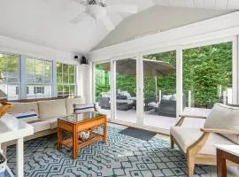 The Lobsta House: Your Cape Cod Hideaway