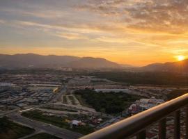 High Floor View,Cozy Balcony,9Pax,Netflix & Wifi,The Venus Sitiawan, hotel en Sitiawan