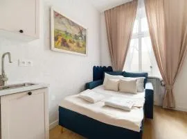 Modern Studio Warszawska w historycznej kamienicy