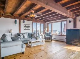 Modern Post Beam with Stunning Bay Views