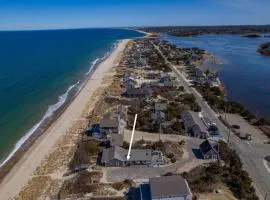 Oceanview Hideaway with Private Beach Access