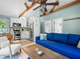 Bright Cape Cod Cottage, Half Mile to Beach