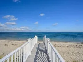 Serene Oceanfront Getaway w/ Stunning Views