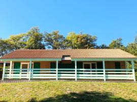 Chalet Aster 1، فندق في Blavignac