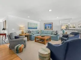 Ultimate Chatham Getaway with Outdoor Oasis