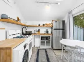 Easy Family Stay Steps from Popponesset