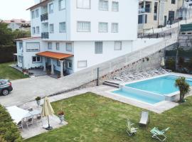 Apartamentos Avenida Areas II, khách sạn ở Sanxenxo