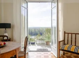 Serene stylish house on the Seine