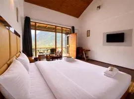 The Mountain Peak Retreat