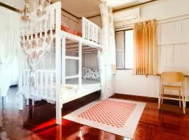 NiranHouse Hostel