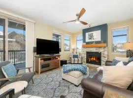 Fraser Crossing 3302